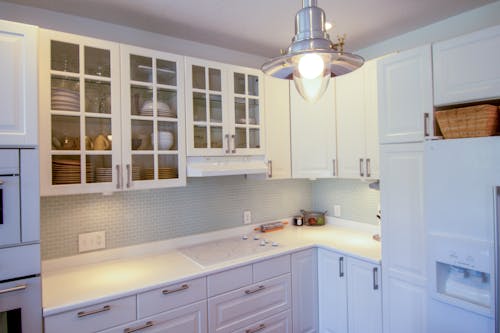 Kệ Đựng Đồ Nhà Tắm Dán Tường