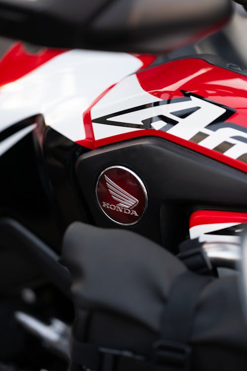 Nắp lọc dầu Red CBR