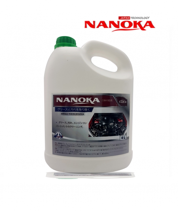 Can nước tẩy dầu mỡ vệ sinh khoang máy ô tô Nanoka 4 lít chính hãng