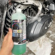 Ekokemika - Dung Dịch Rửa Xe Không Chạm Và Rửa Khoang Động Cơ BIO35 - 1L